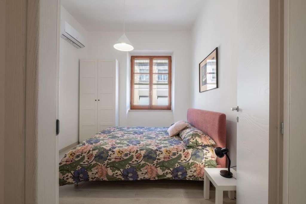 Апартаменты Casa Ofride -Centro-Poetto 10 Min-Wi-Fi-Netflix Кальяри Экстерьер фото